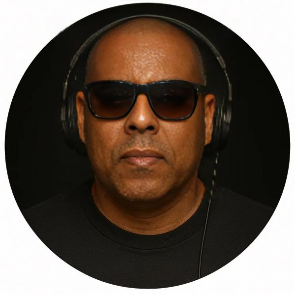DJ (Vagão)